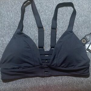 NWT Elegant Black Bikini Top